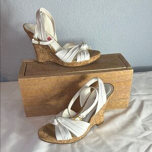 Carlos by Carlos Santana White and Brown Leather Wedges with Strappy Design
